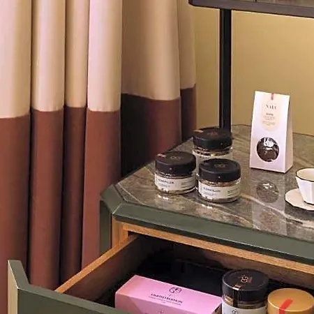 Sir - Member Of Design Hotels, Part Of Sircle Collection